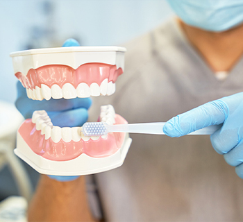 Removable Denture Doctor in Chembur